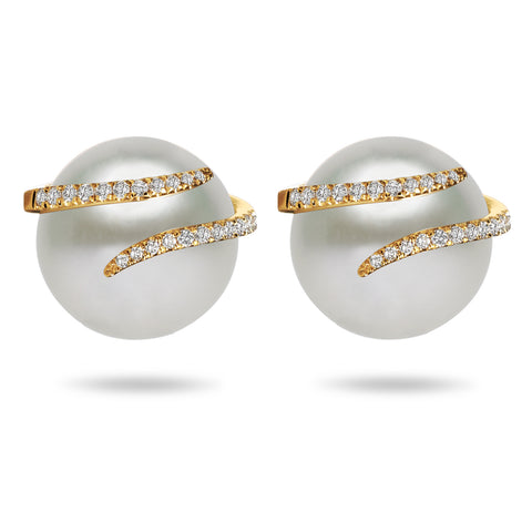 Oscar Collection 13-14mm White South Sea Pearl with Diamonds Pendant